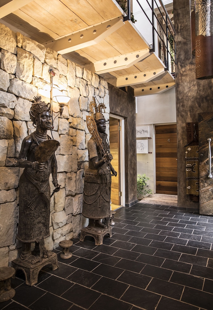 African Rock Hotel 42/76