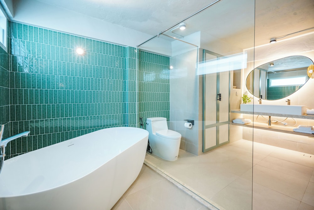 Supatra Hua Hin Resort 48/50