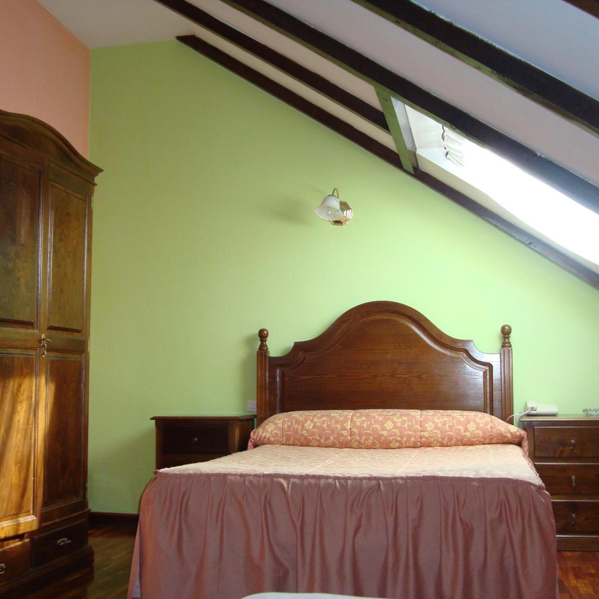 HOSTERIA PENA SAGRA 14/25
