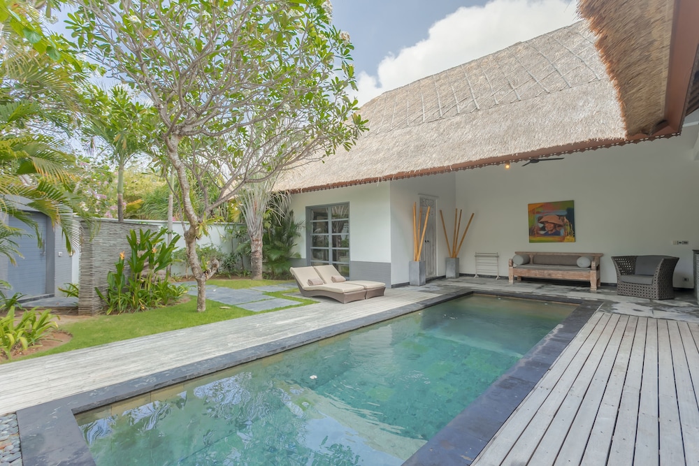 Indiana Kenanga Luxury Villas Spa Restaurant 44/50