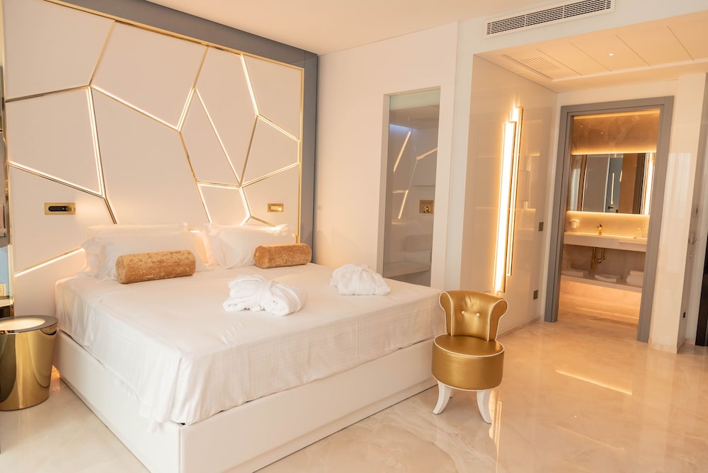 LOFT, PREMIUM, SEA VIEW, BALCONY
