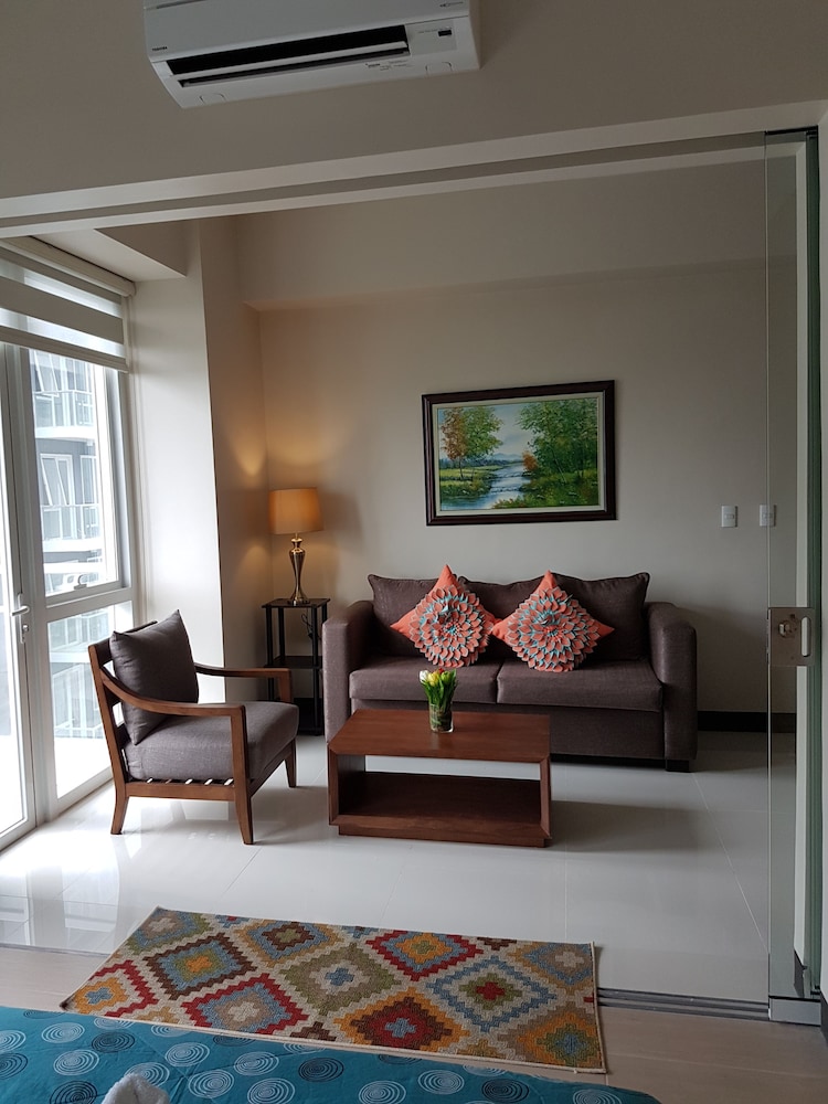 Mactan Newtown With Ocean View 25/50