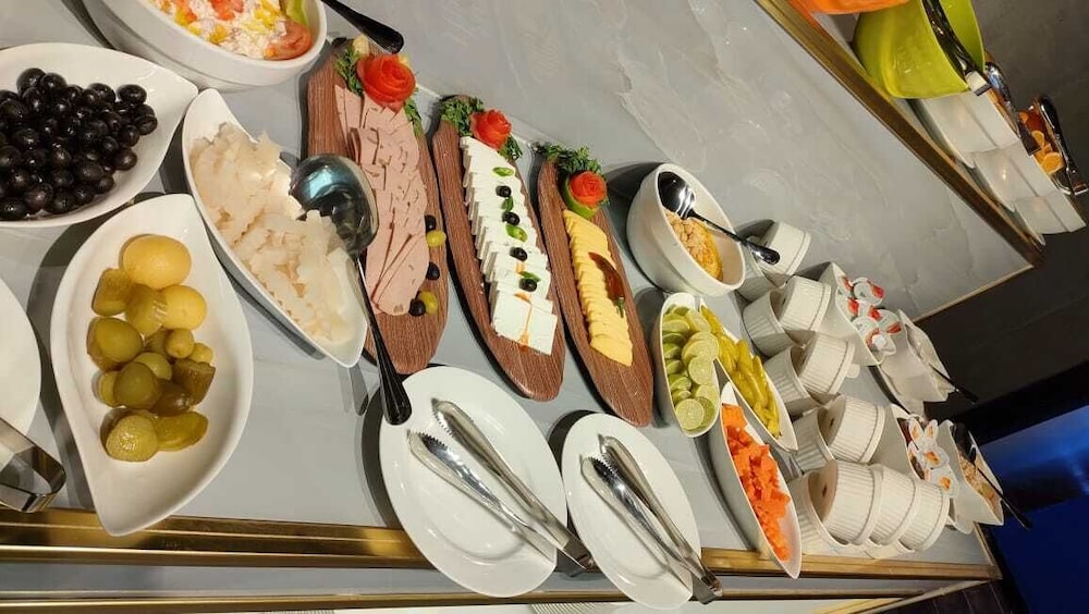 فندق سي فيو(SEAVIEW HOTEL) 68/74
