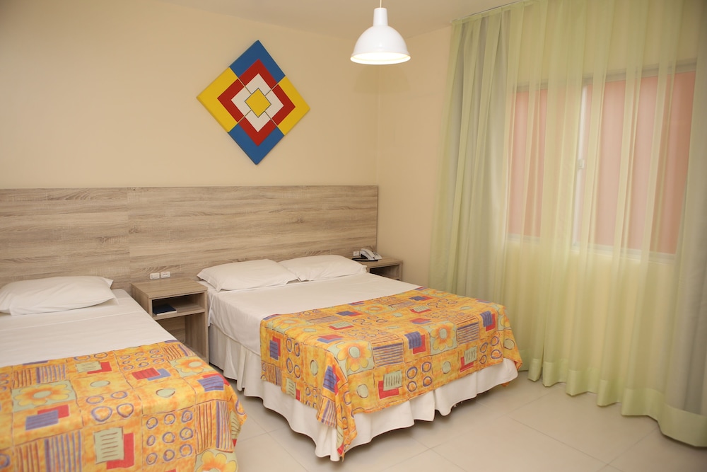 Hotel Acoriano 22/68