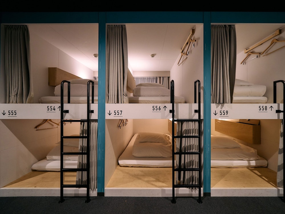 Hotel Plus Hostel Tokyo Kawasaki 35/36