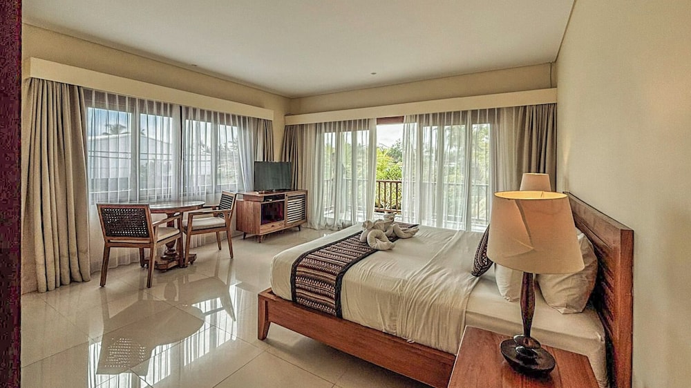 D Lobong Suite 8/31