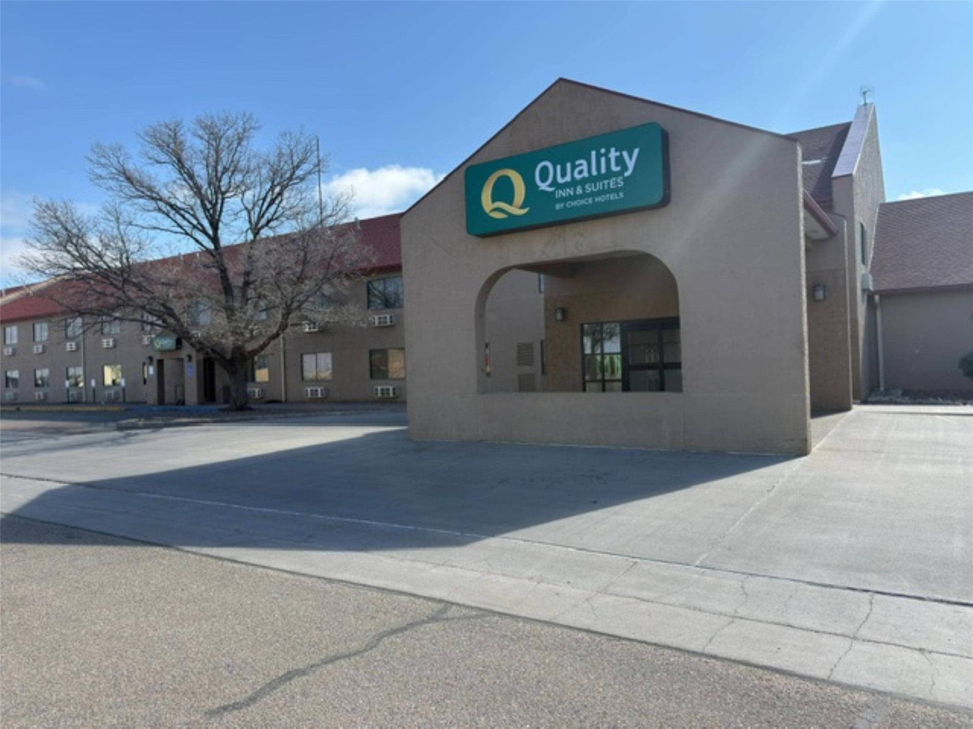 Quality Inn & Suites Colby, KS 49/51