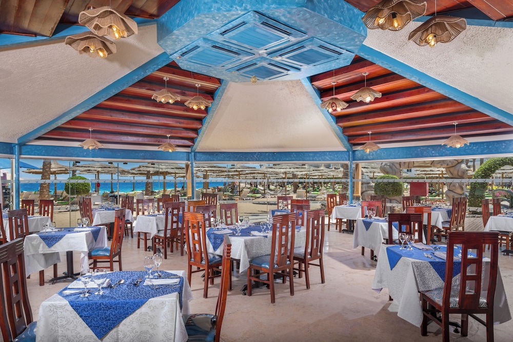 Seagull Beach Resort - Families and Couples Only 39/50