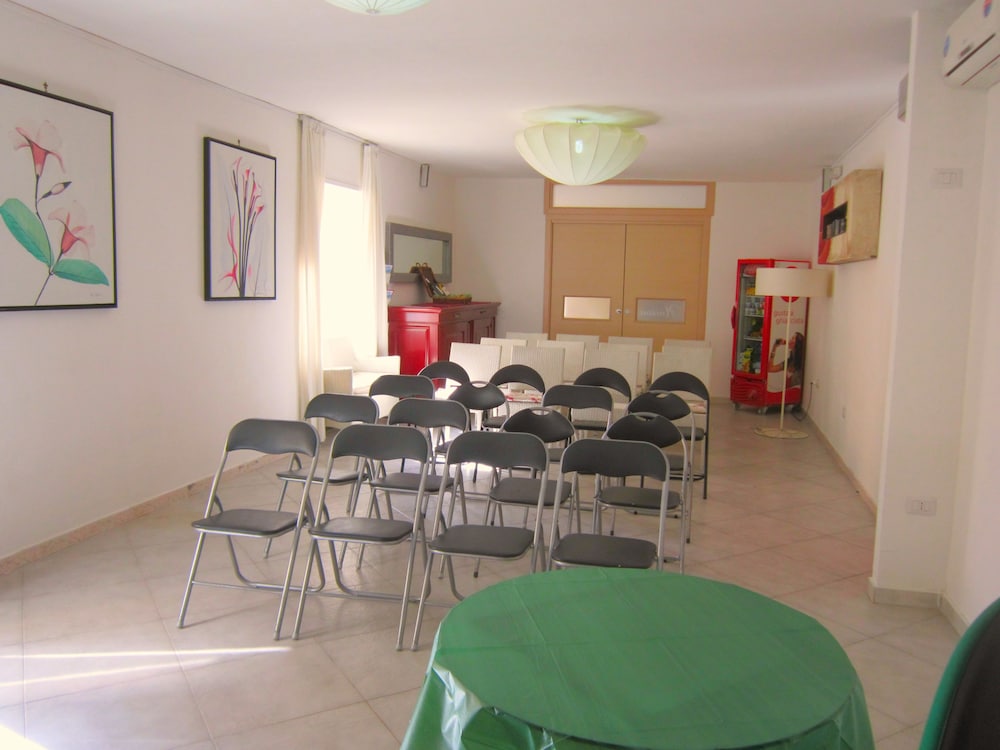 Hotel Maison Degas 54/67