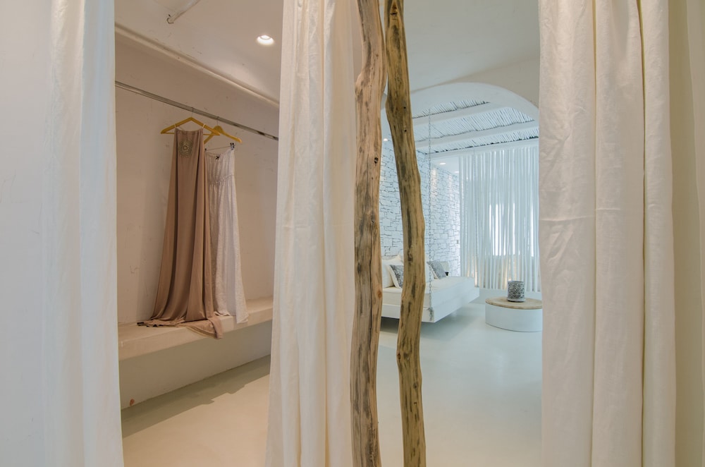 Levantes Ios Boutique Hotel 45/74