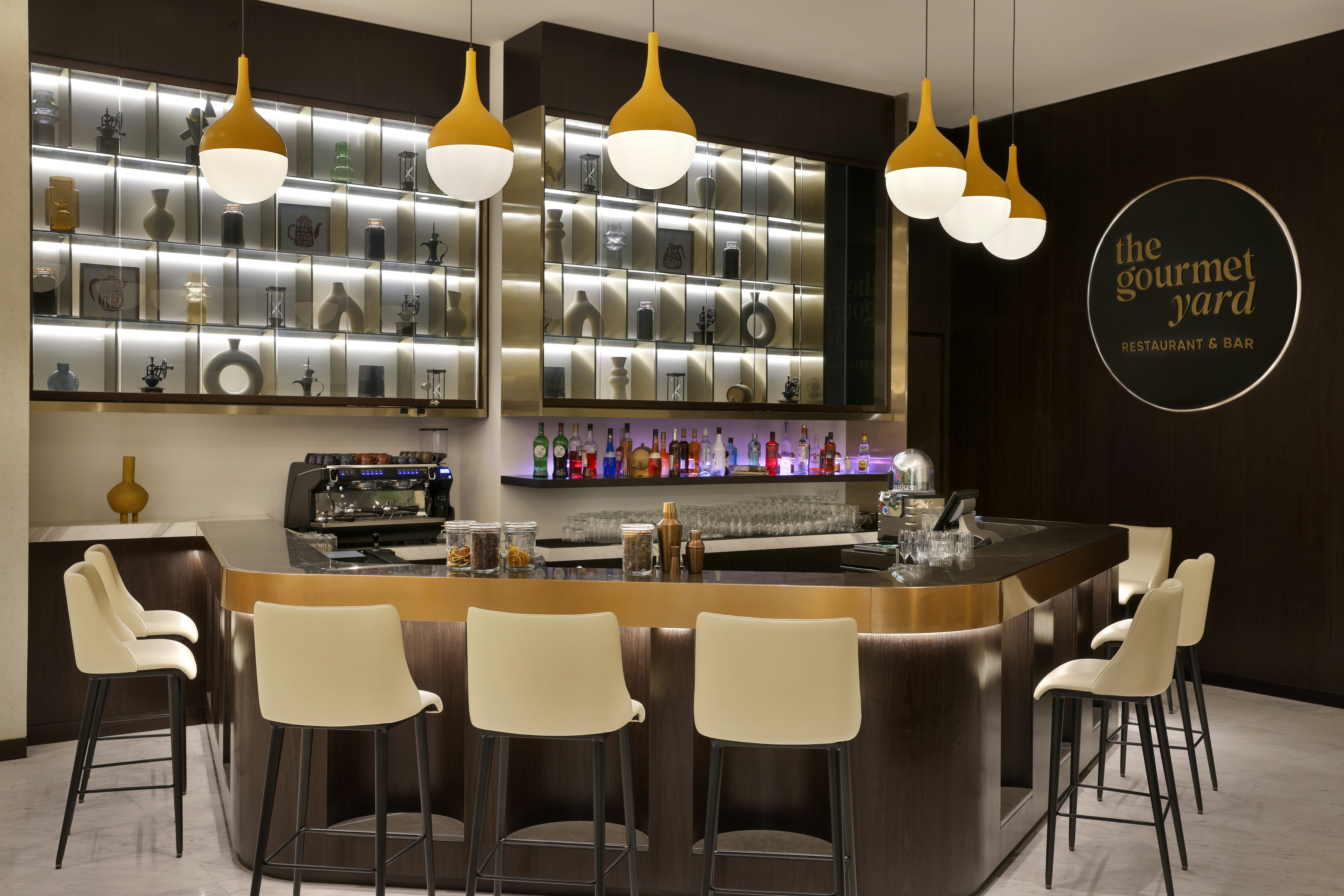 Embassy Suites by Hilton Dubai Business Bay 32/55