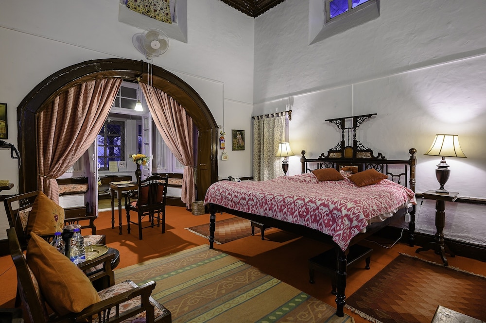 Neemrana's - Ramgarh Bungalows 23/60