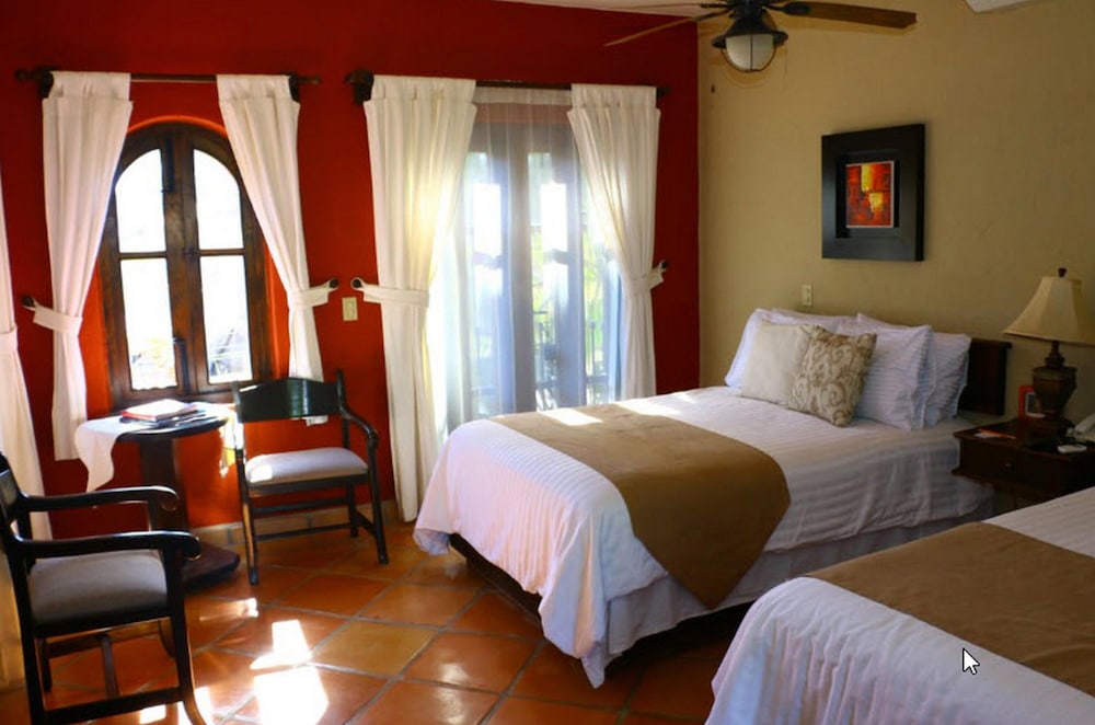Posada Del Cortes Hotel 18/50