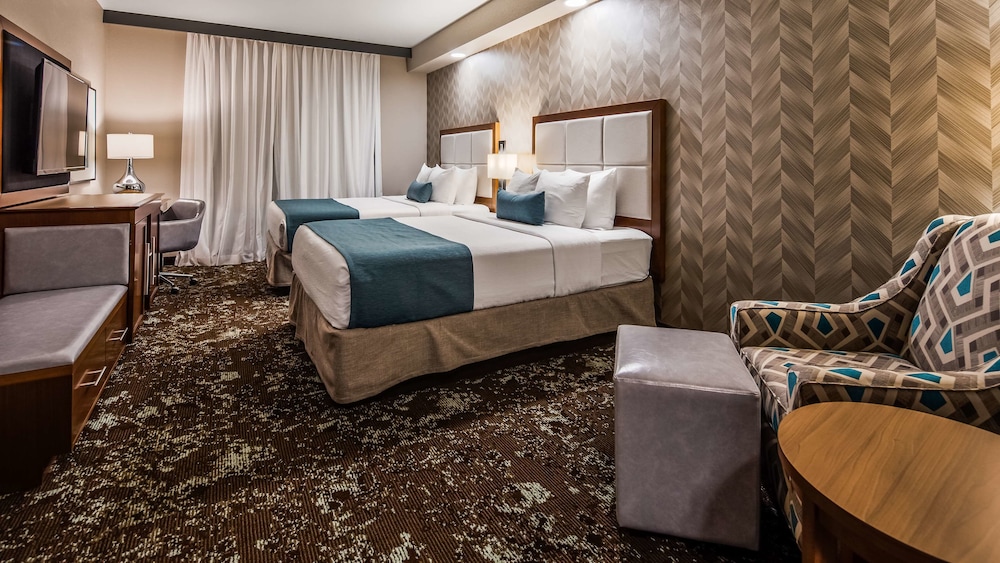 Best Western Premier Ankeny Hotel 15/43