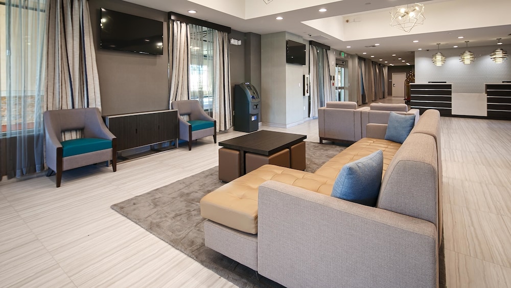 Best Western Plus Gardena Inn & Suites 29/36