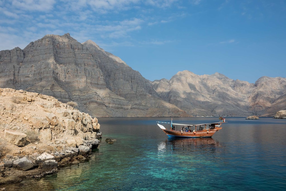 Azimut Hotel Musandam 61/68