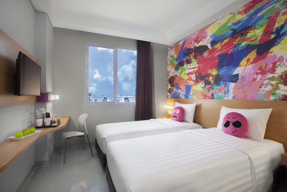 غرفة قياسية بسرير كينج، Favehotel Hasyim Ashari Tangerang 2/4