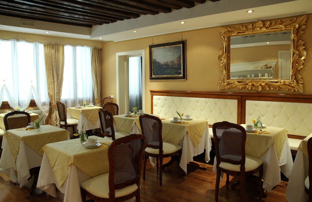 Corte Contarina 38/50