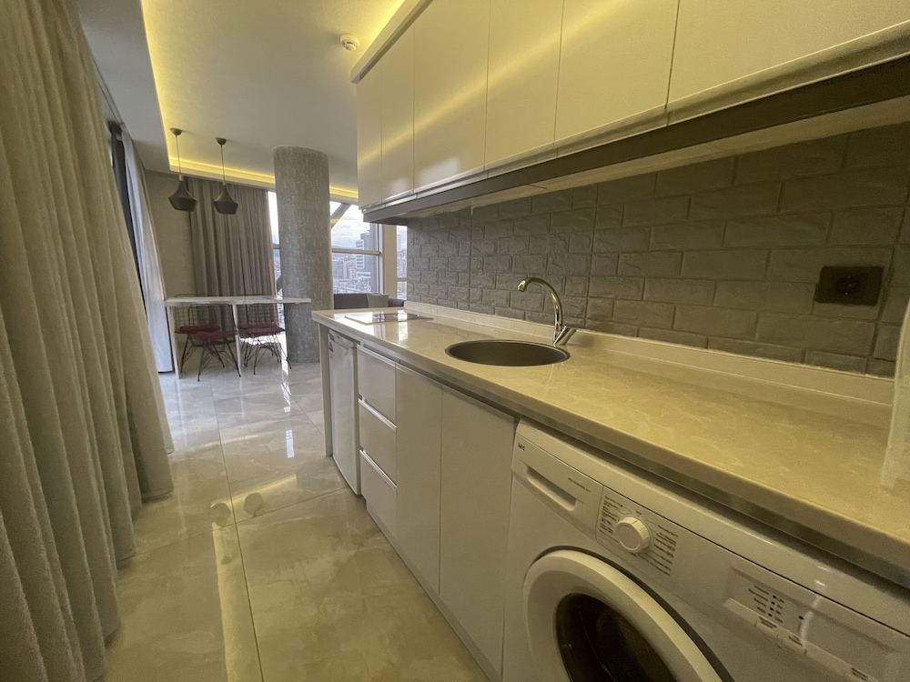 Le Luxe Suites Hotel & Spa 48/50
