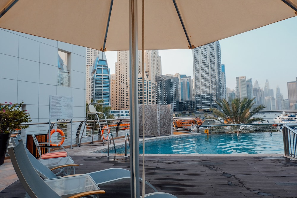 Signature Hotel Apartment Spa Marina 32/60