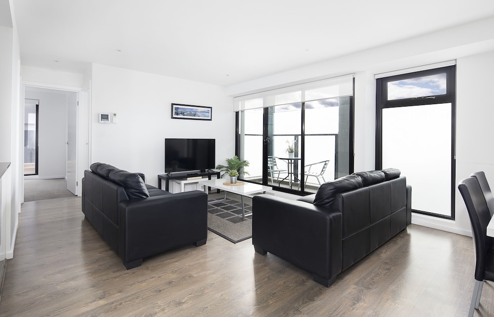 RNR Serviced Apartments North Melbourne 34/44