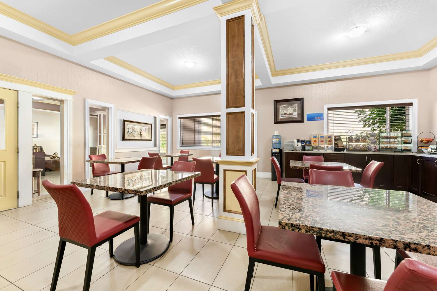 Best Western Williams Lake Hotel 26/39