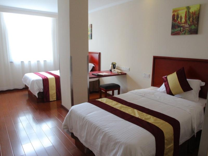 GreenTree Inn ShangHai National Convention Center XinFu Middle Road HuaZhi Road Hotel 11/27