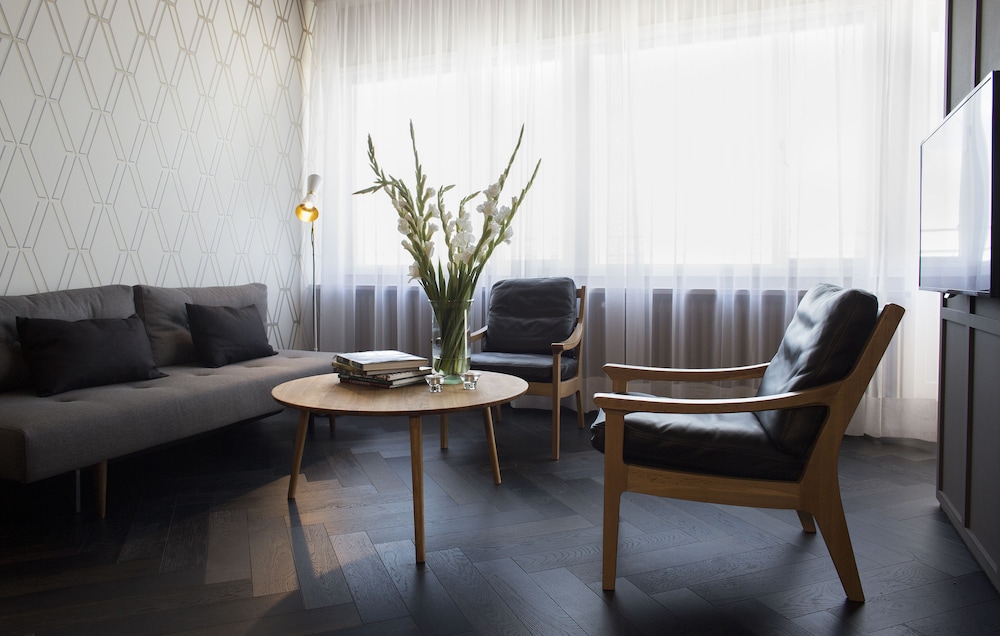 Mani Apartments 32/50