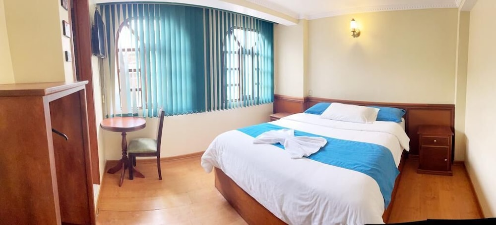 Hotel Donde Marcelo 37/68