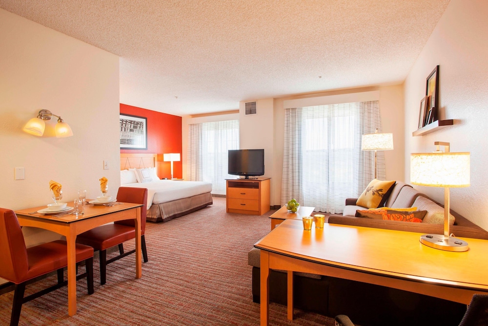 Sonesta ES Suites Goodyear 43/58