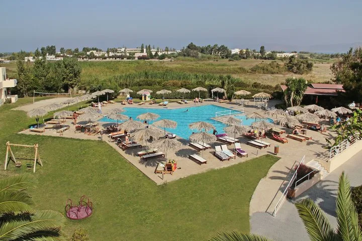 ROSELANDS HOTEL BUNGALOWS 37/43