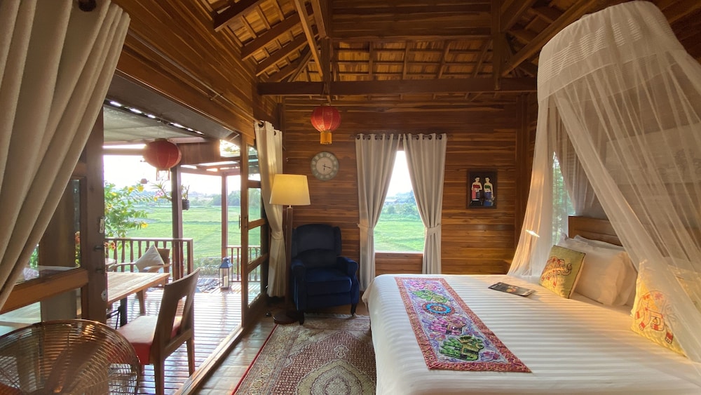 Nan Seasons Boutique Resort 53/81