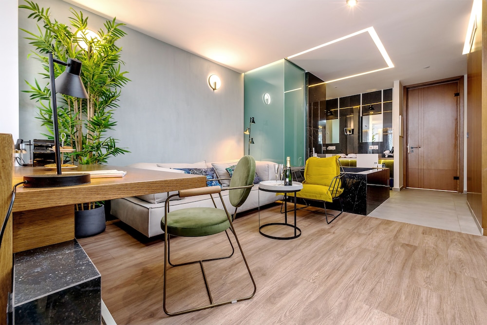Dyo Suites 29/50