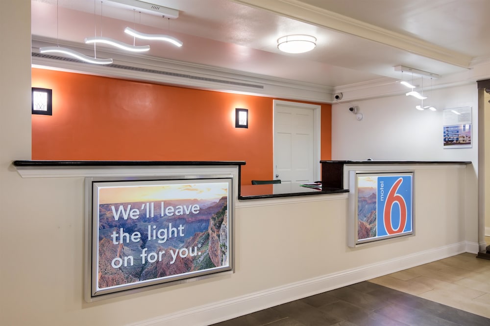 Motel6 North Little Rock, AR - McCain 9/56