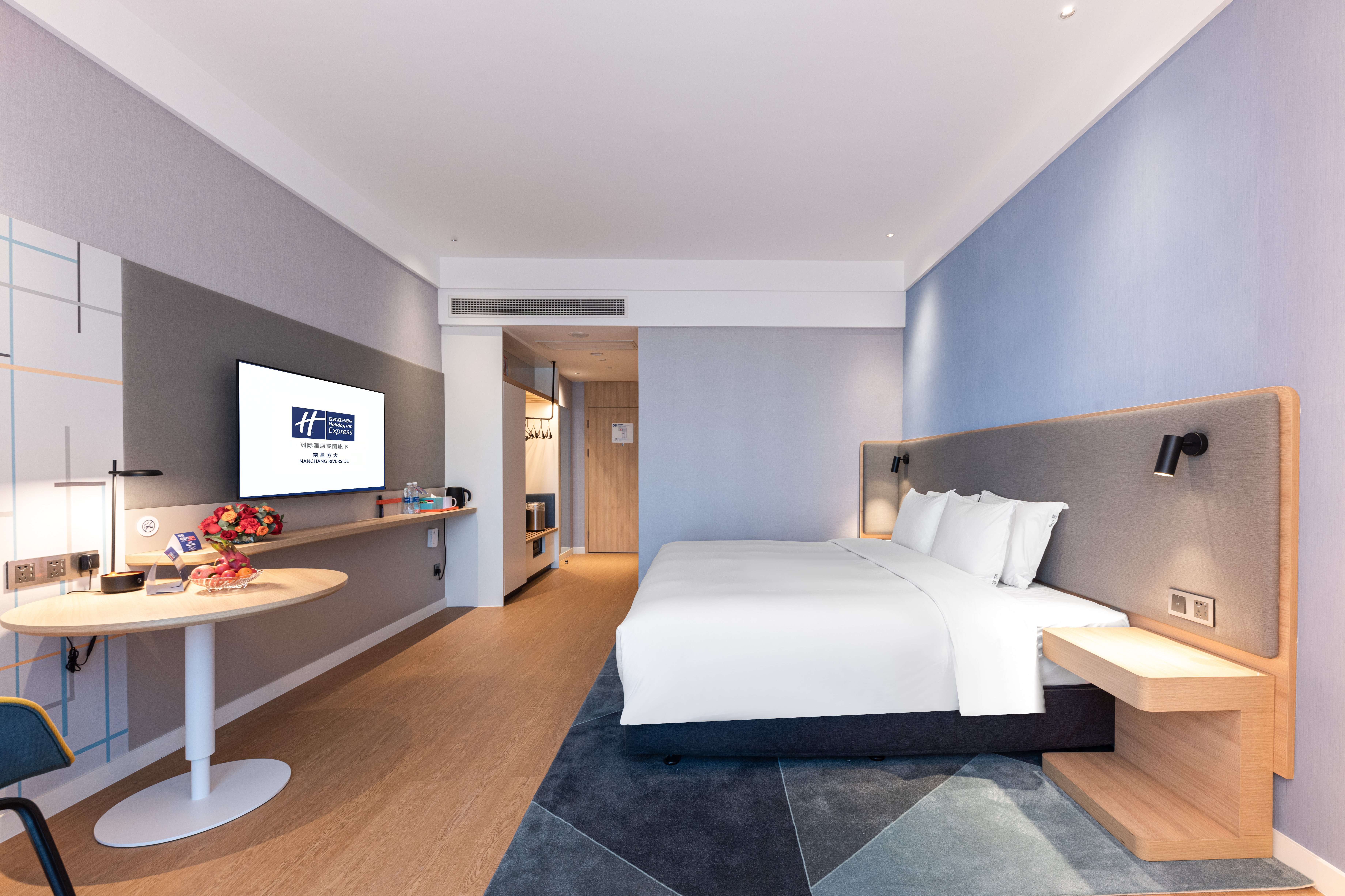 Standard, King Bed