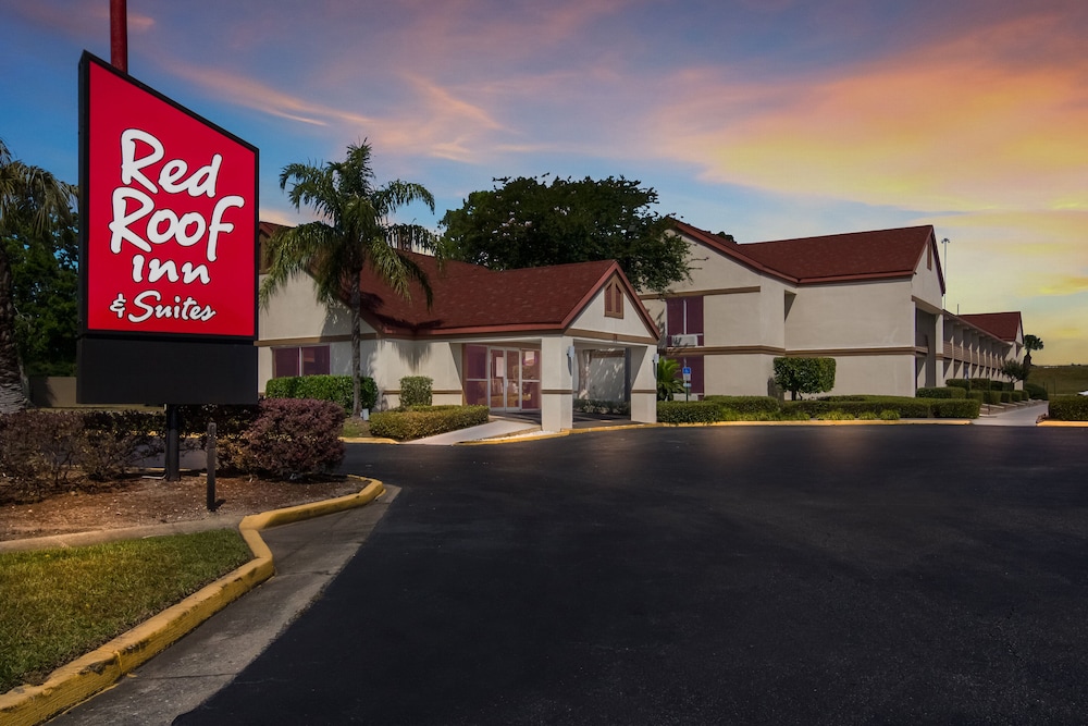 Red Roof Inn Suites Brunswick I 95 6/32