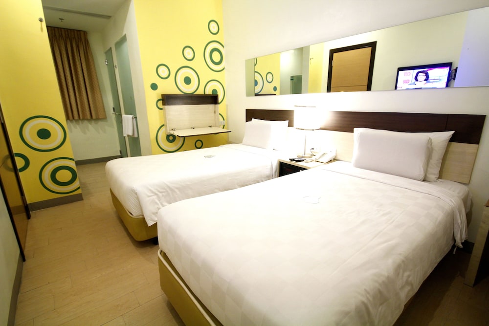 Go Hotels Otis Manila 14/49