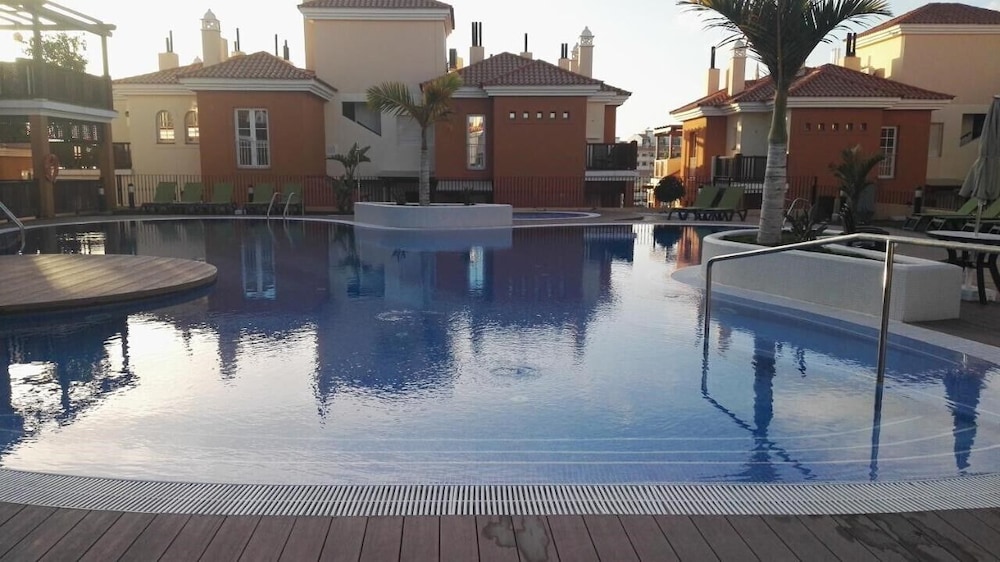 LIVVO Monte Carrera Holiday Homes 14/17