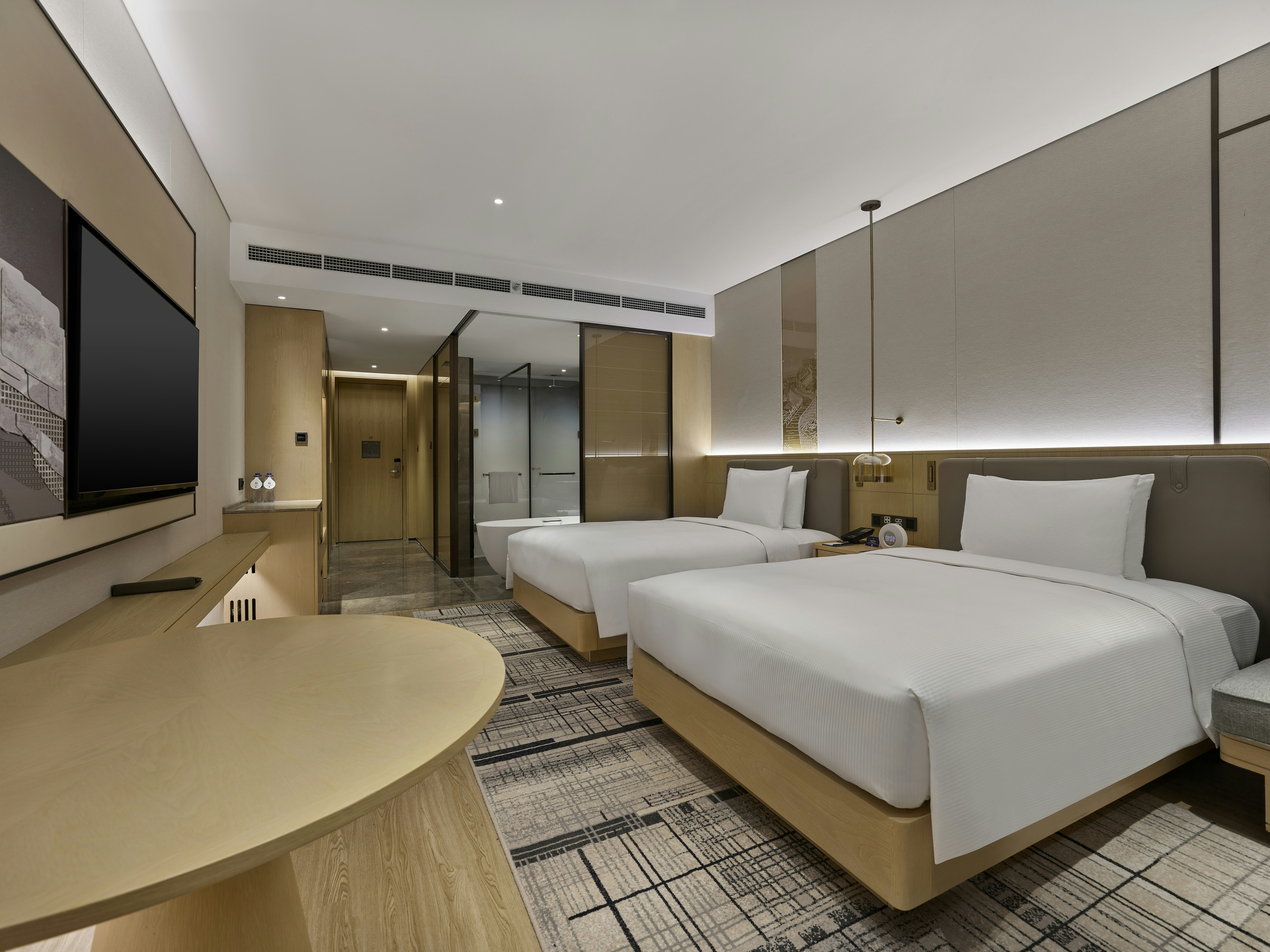 EXECUTIVE, TWIN BEDS