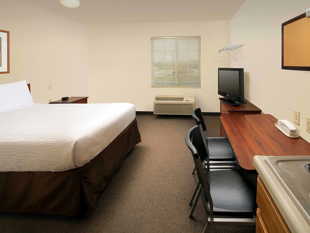 Studio 6 Extended Stay El Paso East TX 42/54