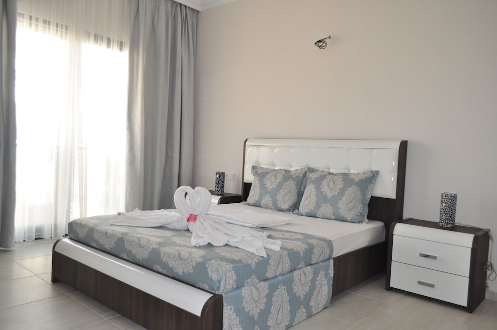 Akkent Garden Hotel 11/63