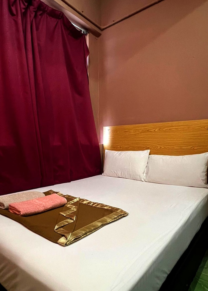 KAJANG STAR HOTEL 9/25