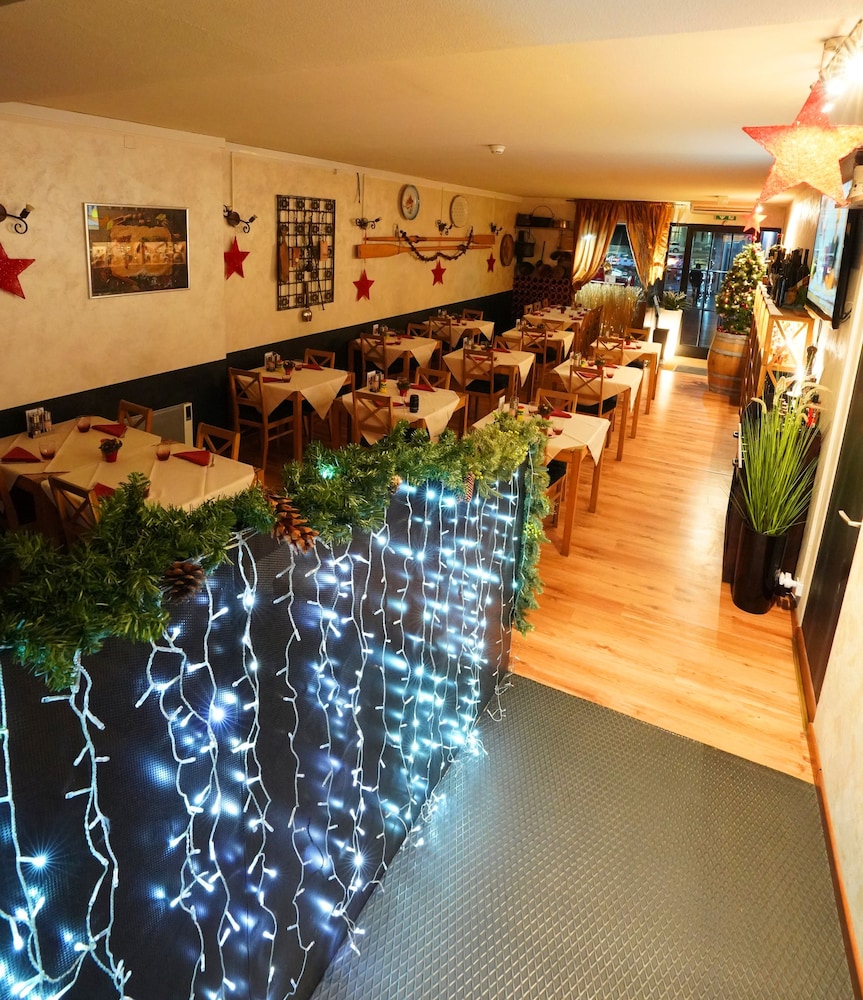 Hotel Ristorante Bahnhof Haus 5/50