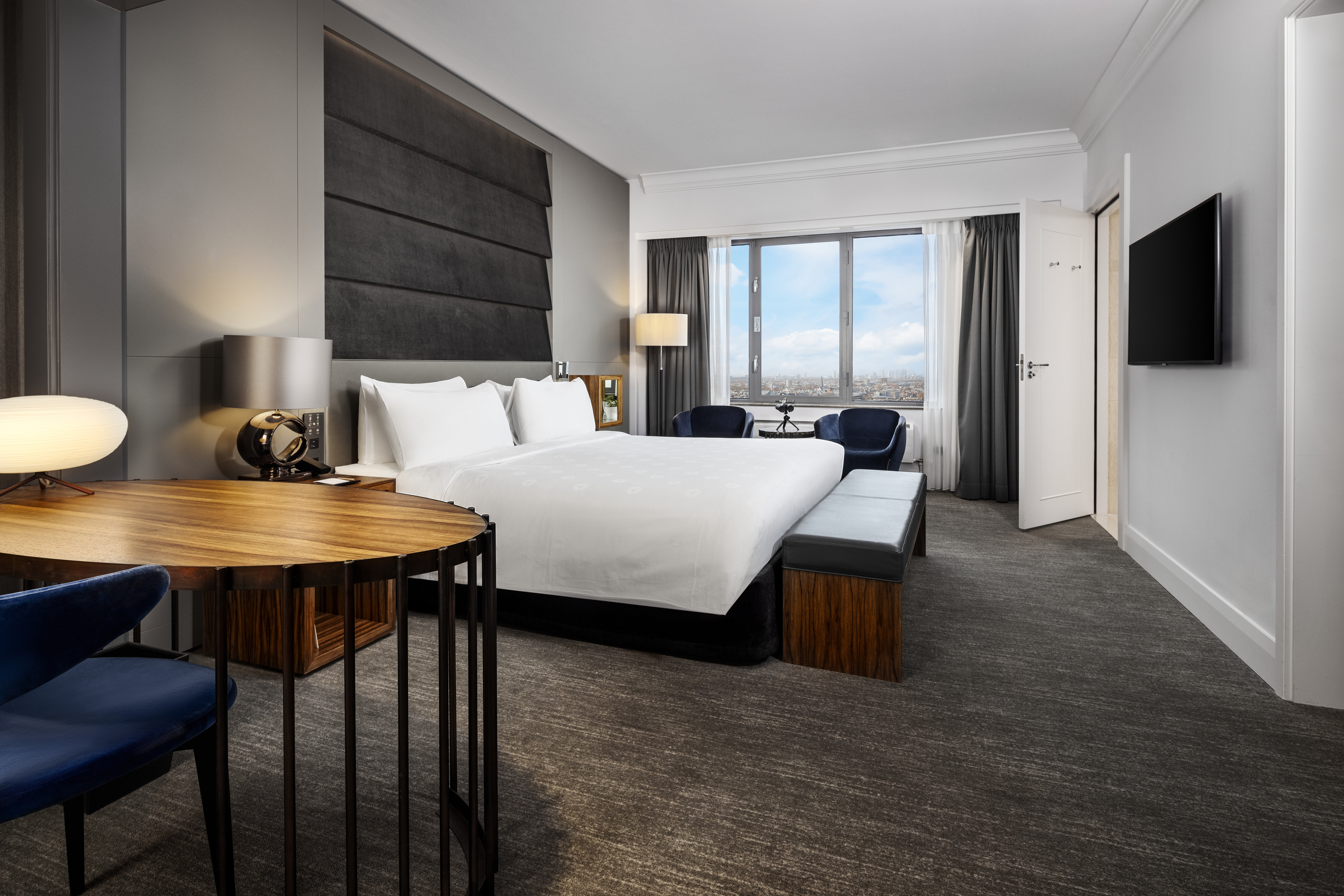 PANORAMA, KING BED