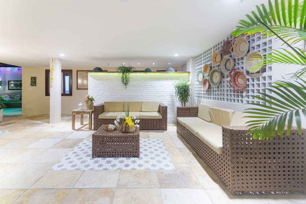 Valencia Hotel Natal 33/63