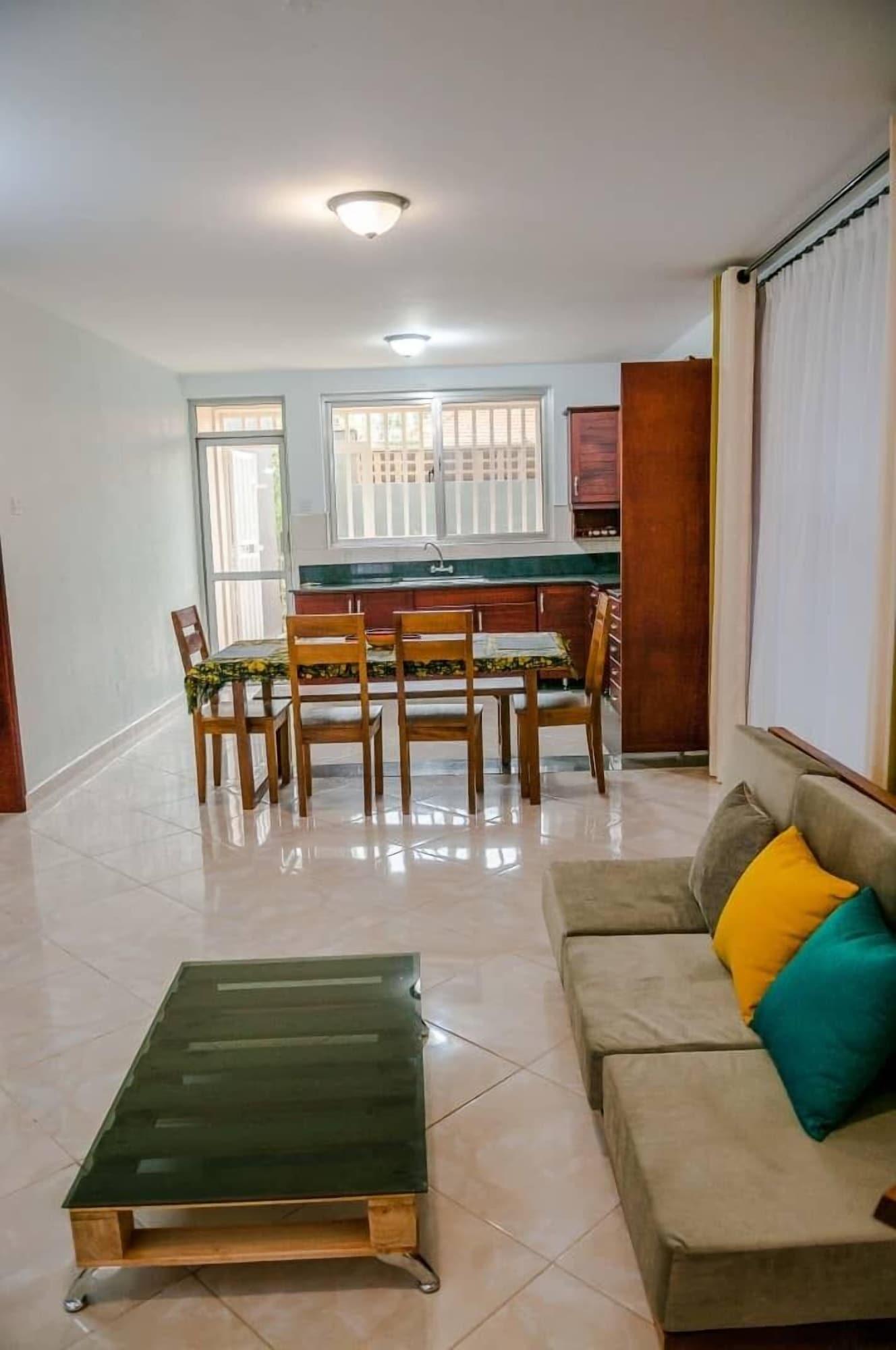 Pearl Cottages Kiwatule 11/16