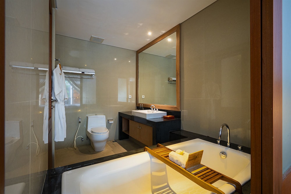 Lasanti Villas Spa Seminyak 101/103