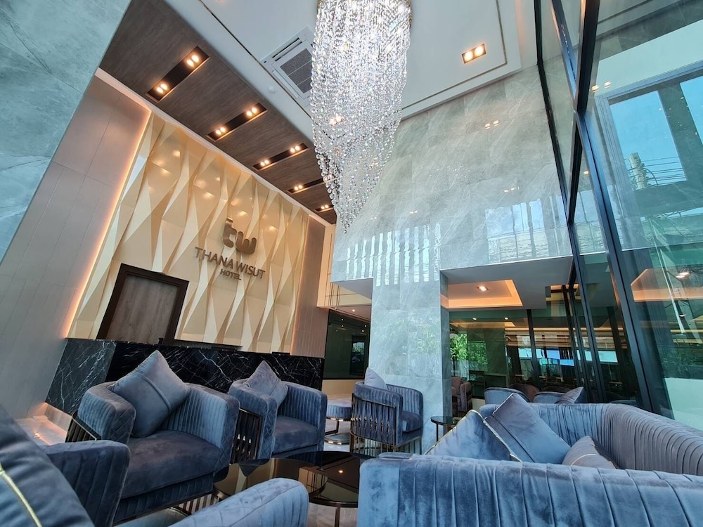 Thana Wisut Hotel 26/49
