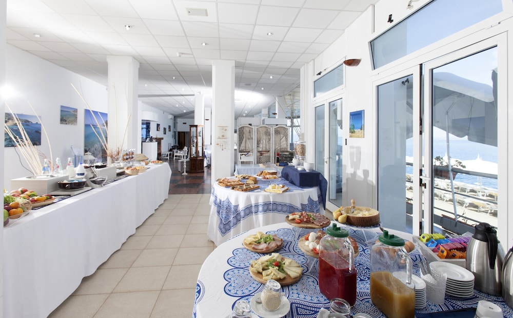 La Caletta Hotel 45/72