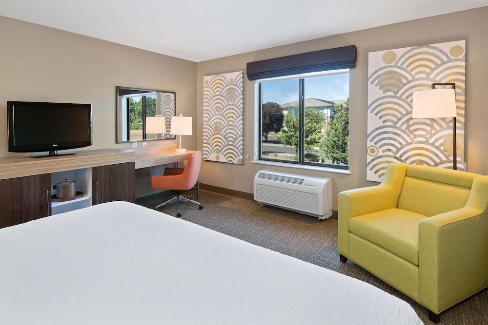 Hampton Inn Suites Walla Walla 22/48